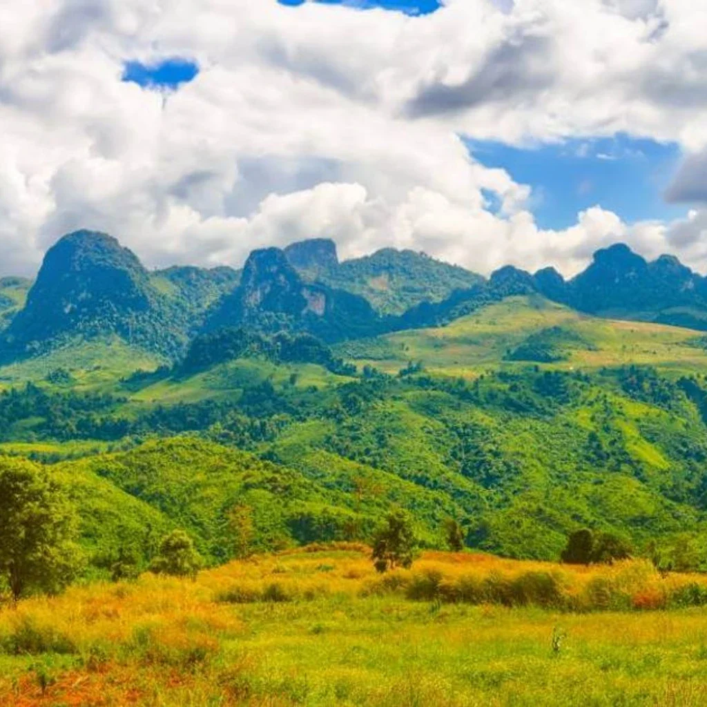 Vé Xe Khách Từ Luang Prabang Đến Vang Vieng Và Ngược Lại